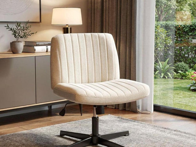 19" Black Tufted Swivel Lounge Chair