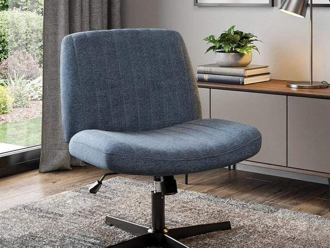 19" Black Tufted Swivel Lounge Chair