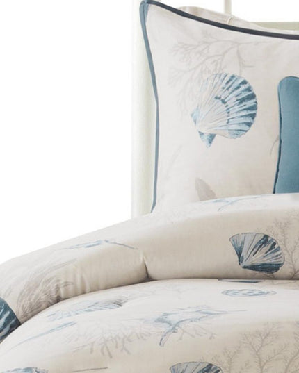 Set of Seven Blue And Ivory Shells and Starfish King Ring Stitch Comforter And Sham