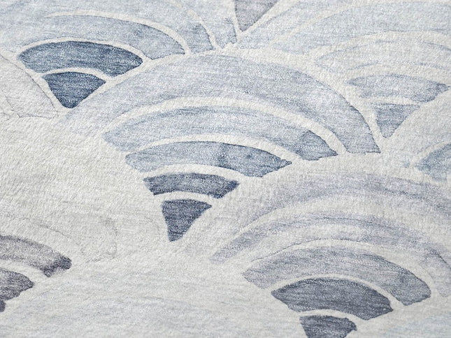 50" X 70" Blue And Ivory Coastal Seashell Polyester Woven Plush Throw Blanket