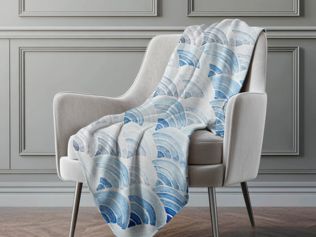 50" X 70" Blue And Ivory Coastal Seashell Microfiber Plush Throw Blanket