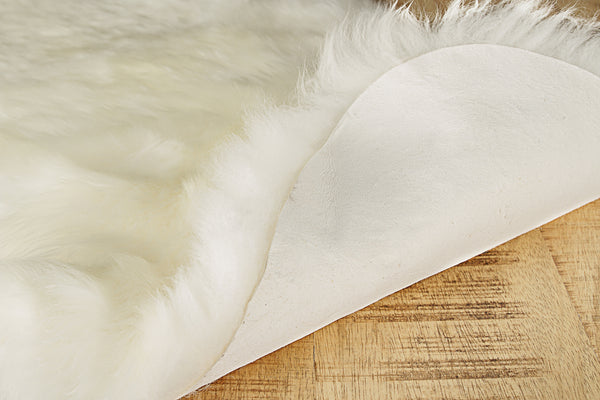 2' x 3' Natural New Zealand Sheepskin Wool Area Rug in White