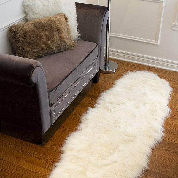 48" x 72" x 1.5" Off White Faux Sheepskin Area Rug