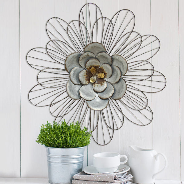 Well-Crafted Galvanized Daisy Metal Wall Decor