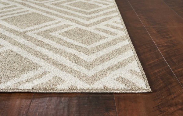 5'x8' Beige Machine Woven UV Treated Geometric Indoor Outdoor Area Rug