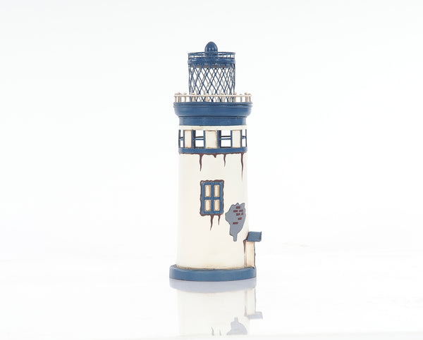 4.5" x 4.5" x 11.5" Vintage Lighthouse