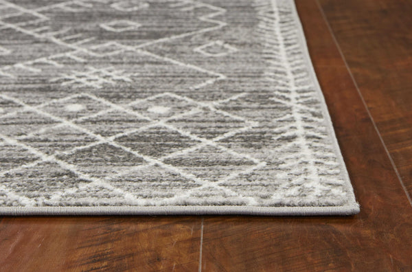 5' x 8' Gray And White Boho Geometric Area Rug