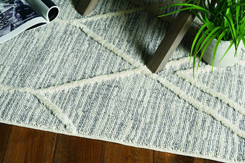 3' x 5' Ivory Grey Diamonds Area Rug with Fringe