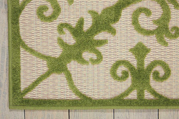 5’ x 8’ Green Medallion Indoor Outdoor Area Rug