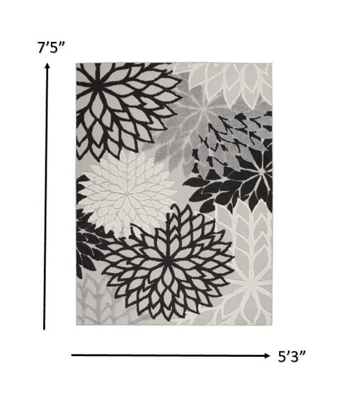 5’ x 7’ Black Gray White Indoor Outdoor Area Rug