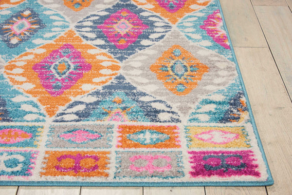 4’ x 6’ Multicolor Ogee Pattern Area Rug