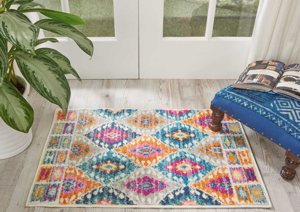 2’ x 3’ Multicolor Ogee Pattern Scatter Rug