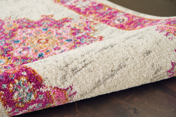 4’ x 6' Ivory and Fuchsia Distressed Area Rug