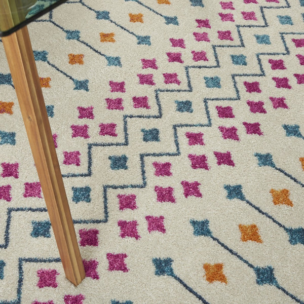 5’ x 7’ Ivory Jewels Geometric Area Rug