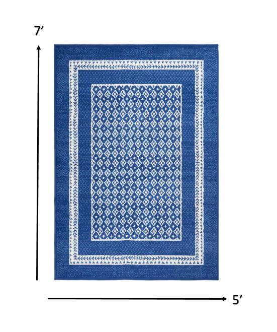 5’ x 7’ Navy and Ivory Geometric Area Rug