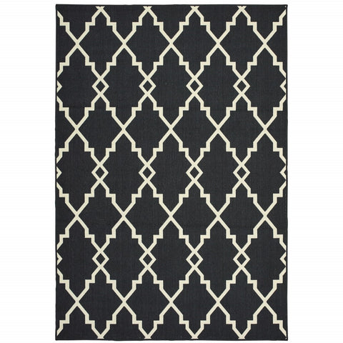 5’x8’ Black and Ivory Trellis Indoor Outdoor Area Rug