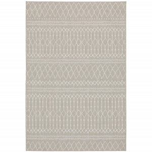 7’x9’ Gray and Ivory Geometric Indoor Outdoor Area Rug