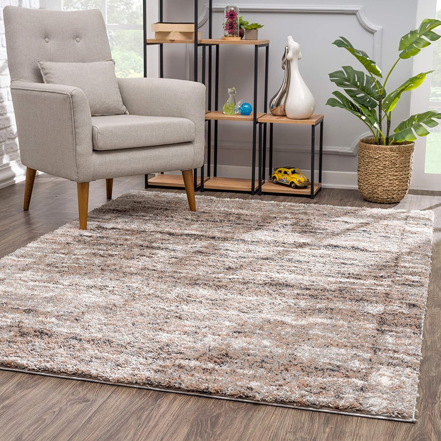 4’ x 6’ Ivory and Brown Retro Mod Area Rug