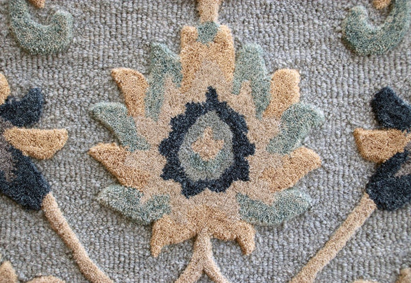 3’ Round Blue and Beige Floral Area Rug