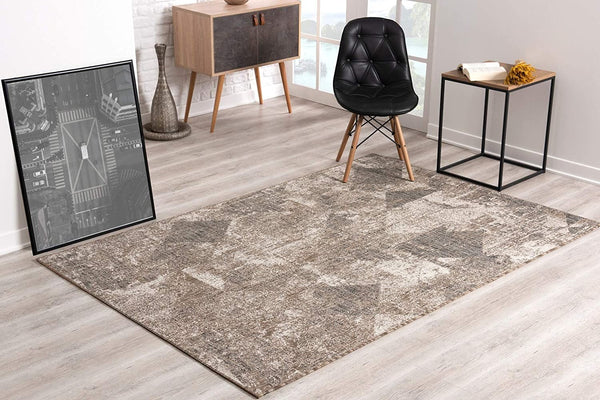 3’ x 5’ Ivory Distressed Diamonds Area Rug