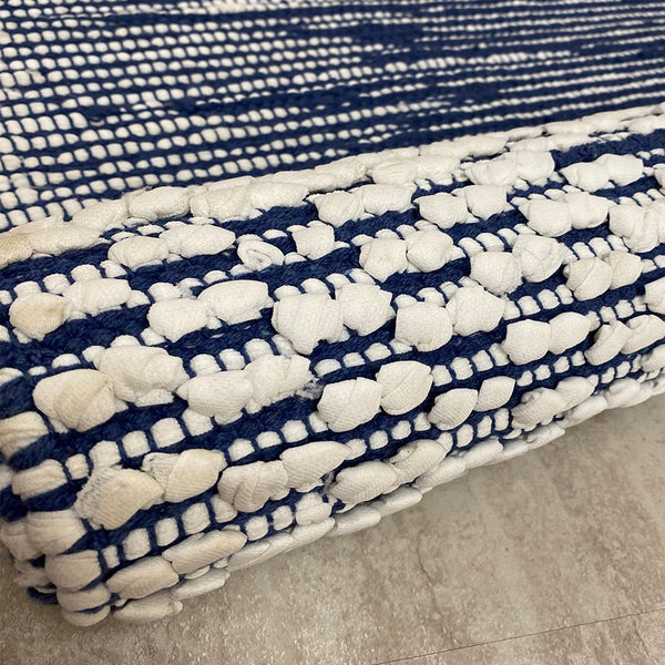 5’ x 7’ Blue and White Transition Area Rug