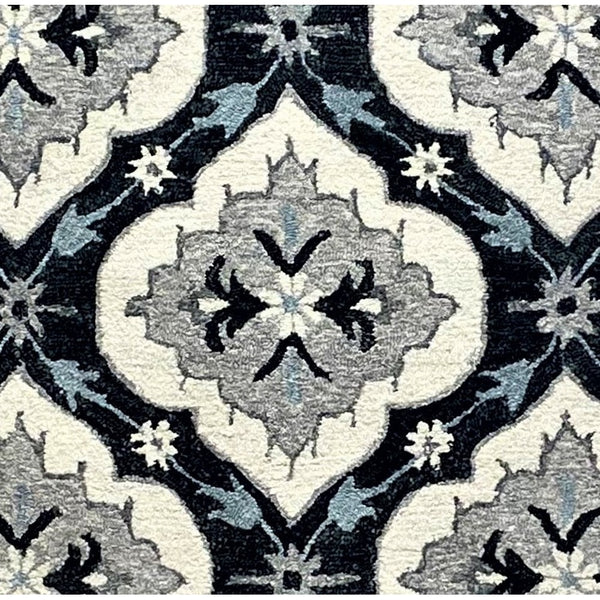 5’ x 7’ Black and Cream Floral Trellis Area Rug