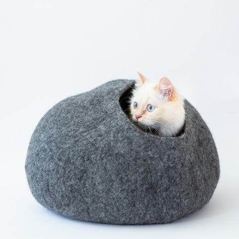 Heather Grey Cat Cave Bed