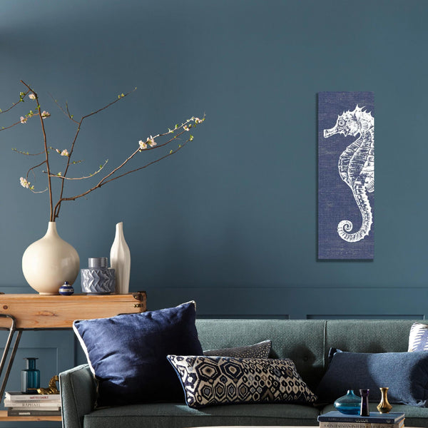 Distressed Seahorse Wall Décor