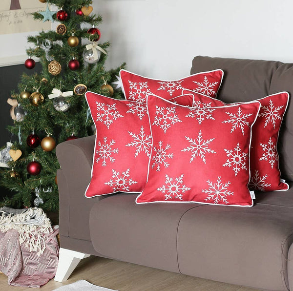 Set of 4 Red and White Snowflakes Throw Pillows