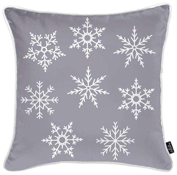 Set of 4 Gray and White Christmas Throw Pillows