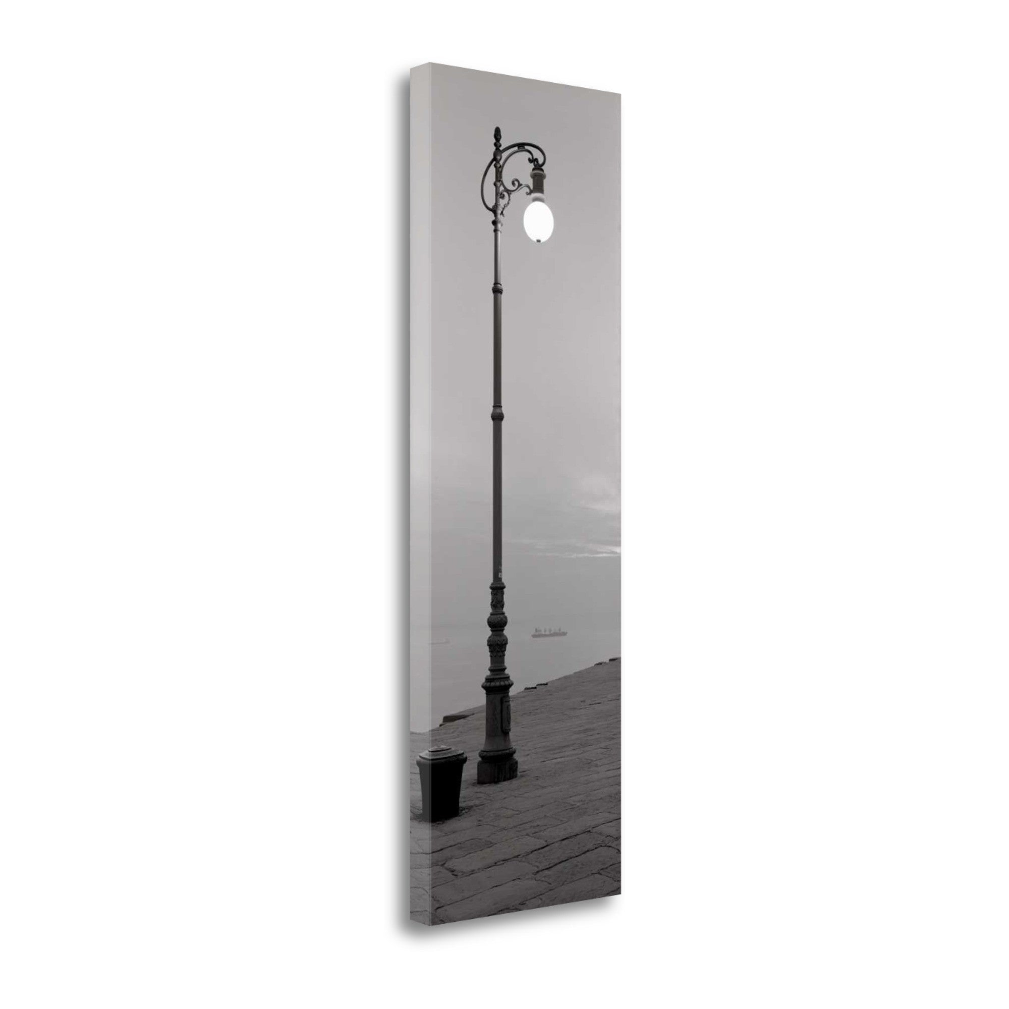 39" Vintage Black and White Lamppost Giclee Wrap Canvas Wall Art