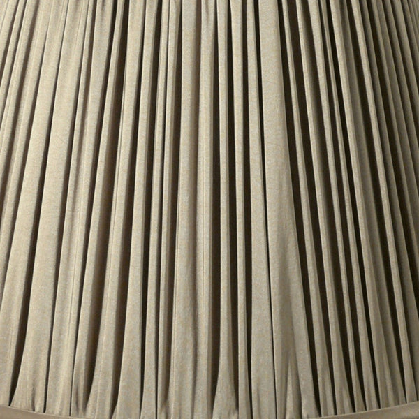 18" Ash Slanted Paperback Pleated Tafetta Lampshade