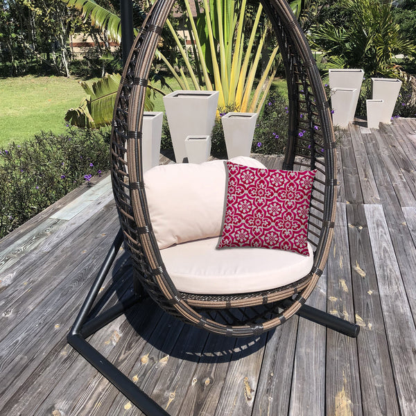 20” Pink Medallion Indoor Outdoor Zippered Pillow Cover